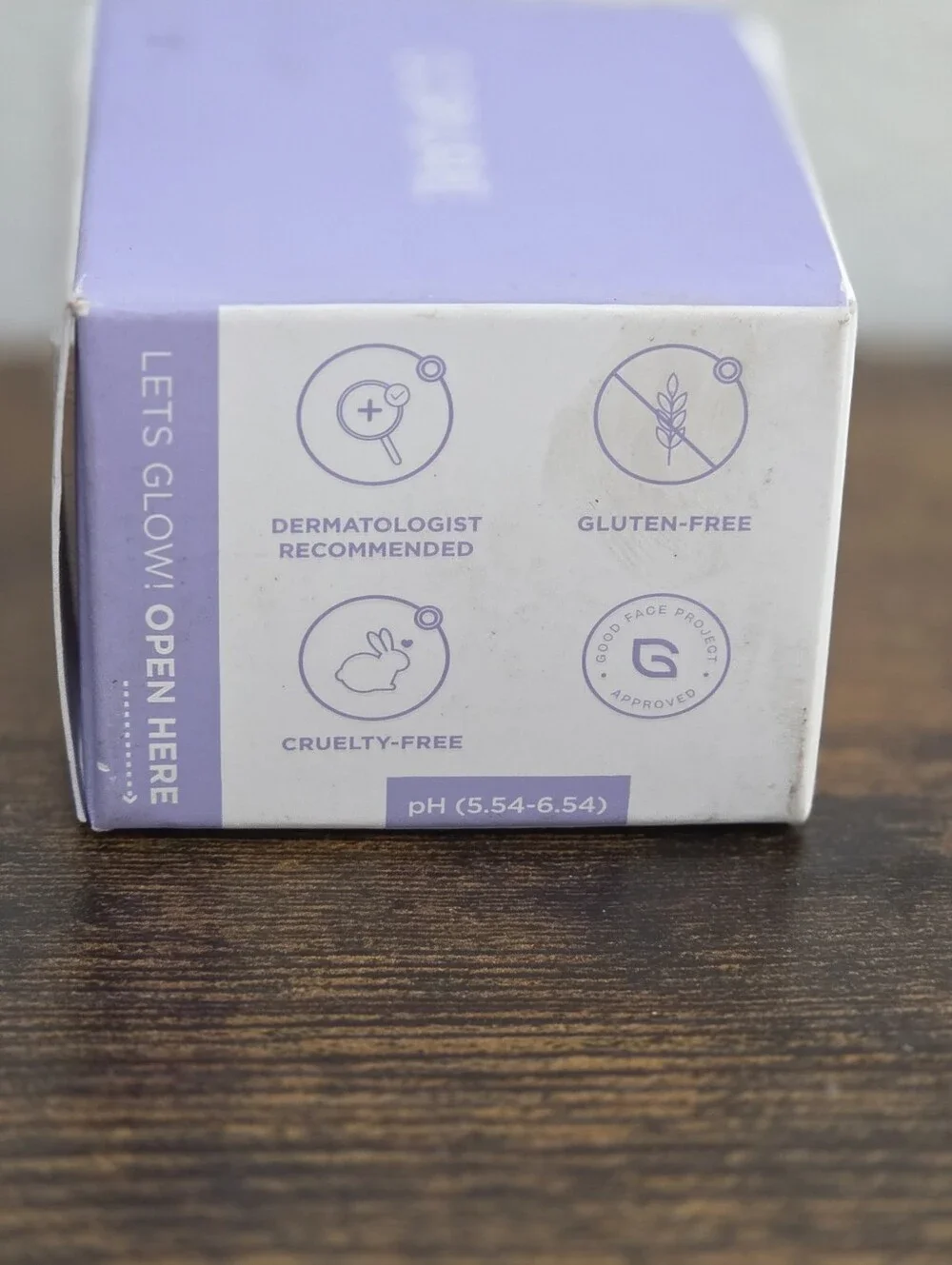 GoPure Tighten & Lift Neck & Chest Moisturizer